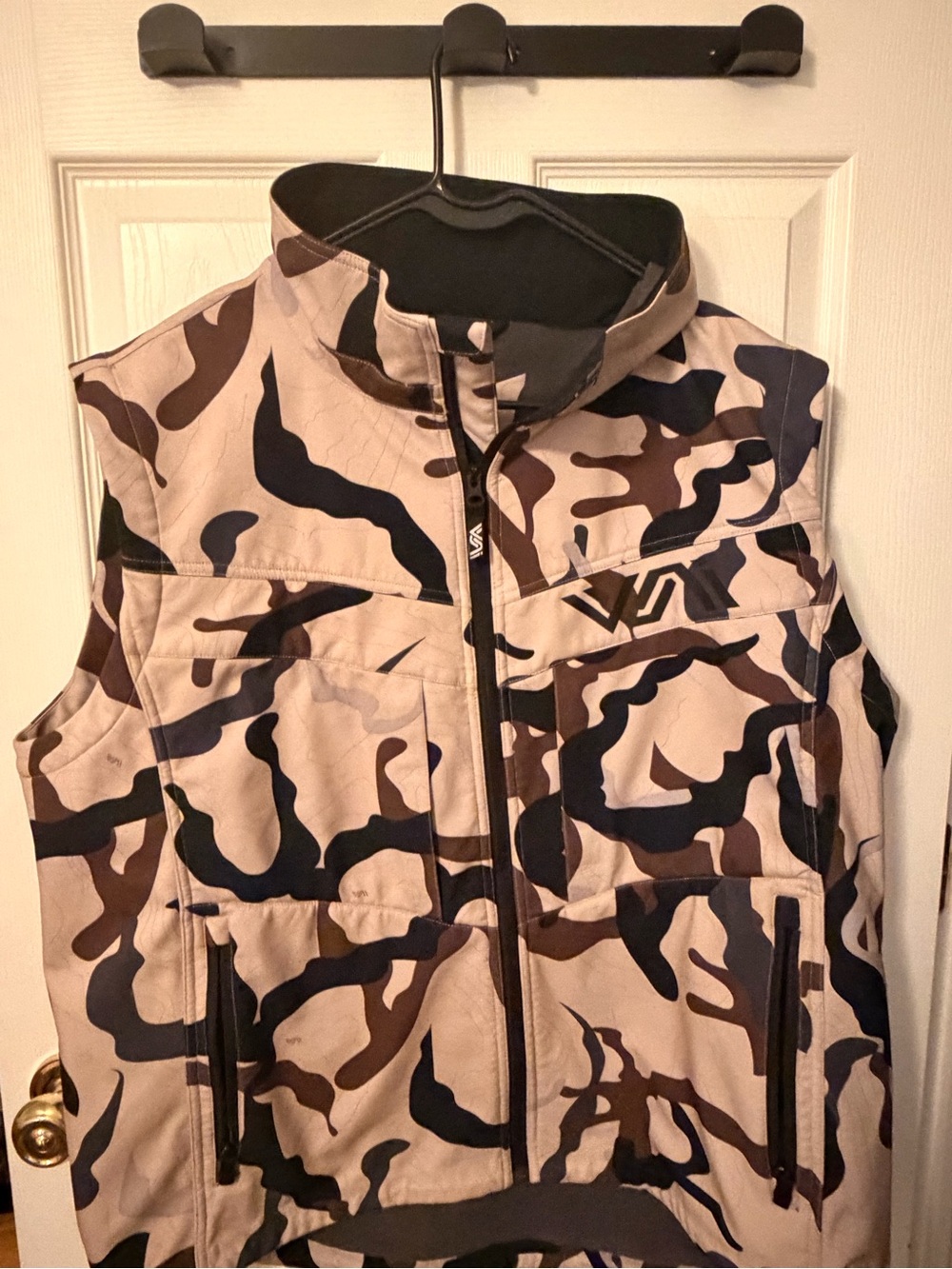 Men’s Vuni Rize vest - Picture 2 of 3